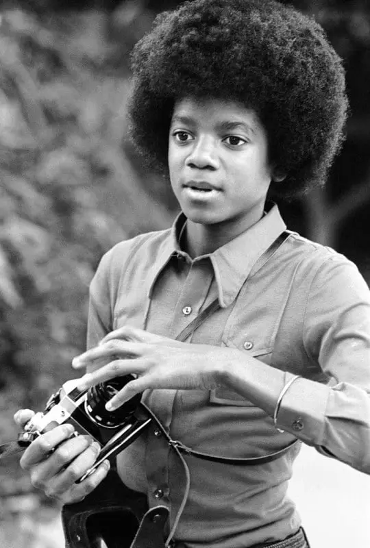 Michael Jackson with a Zenith camera