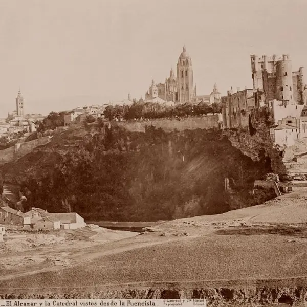 Vista del Alcázar y Catedral,