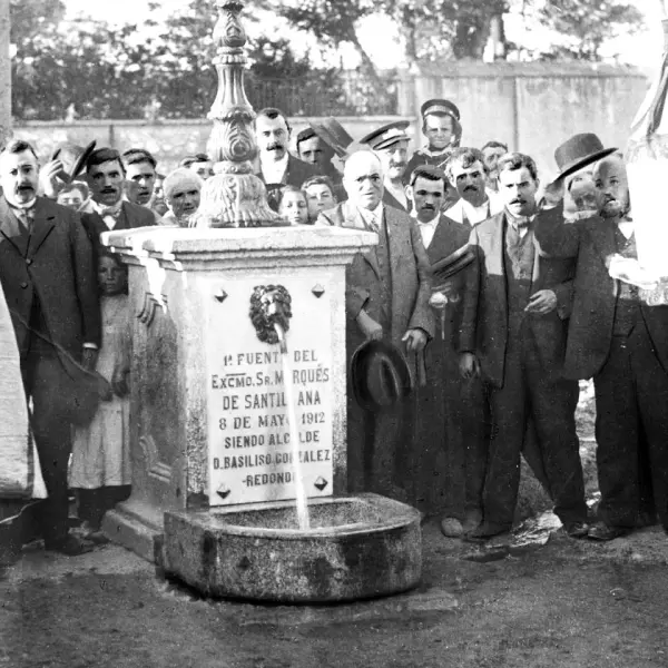 Fuente pública  Fuente pública