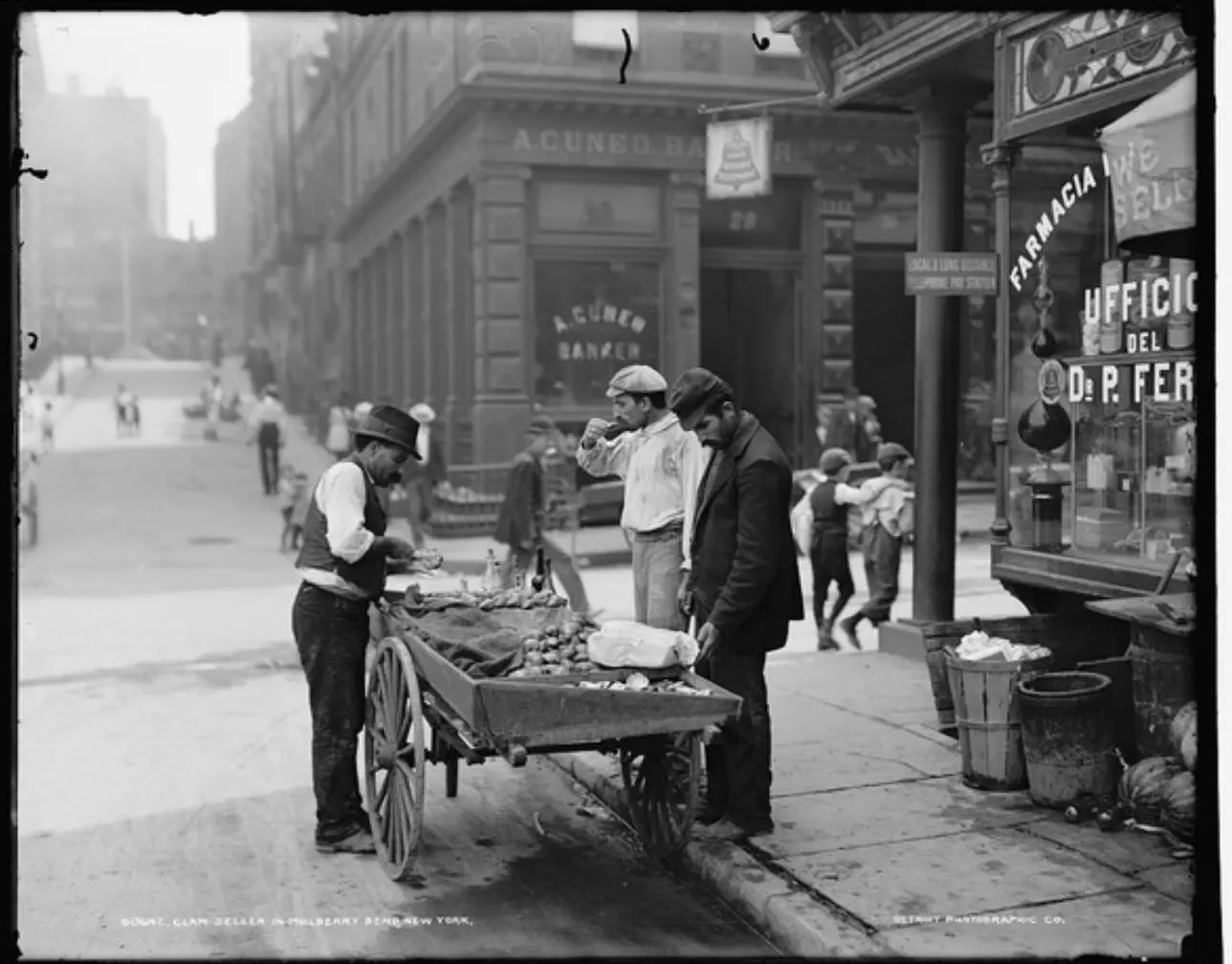 Clam seller Clam seller