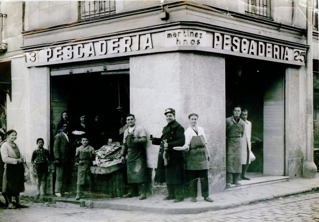 Pescadería en la Calle Real,
