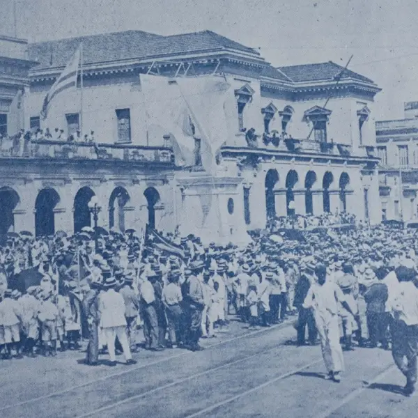 Estatua al soldado libertador.