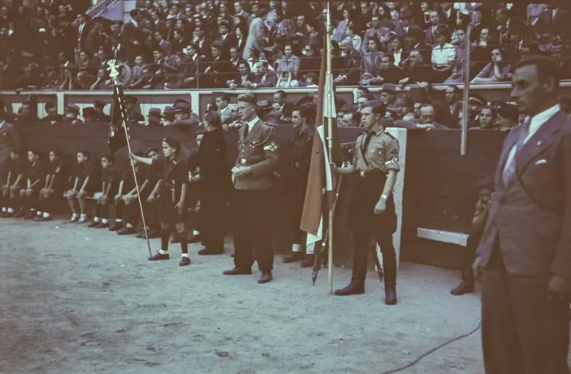 Muchachos de las Juventudes Hitlerianas