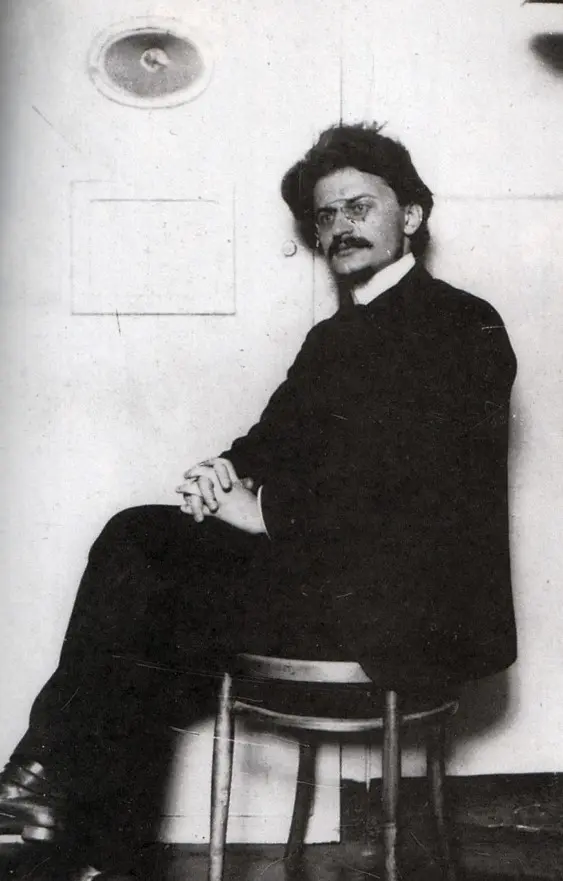 Trotsky in prison, awaiting trial