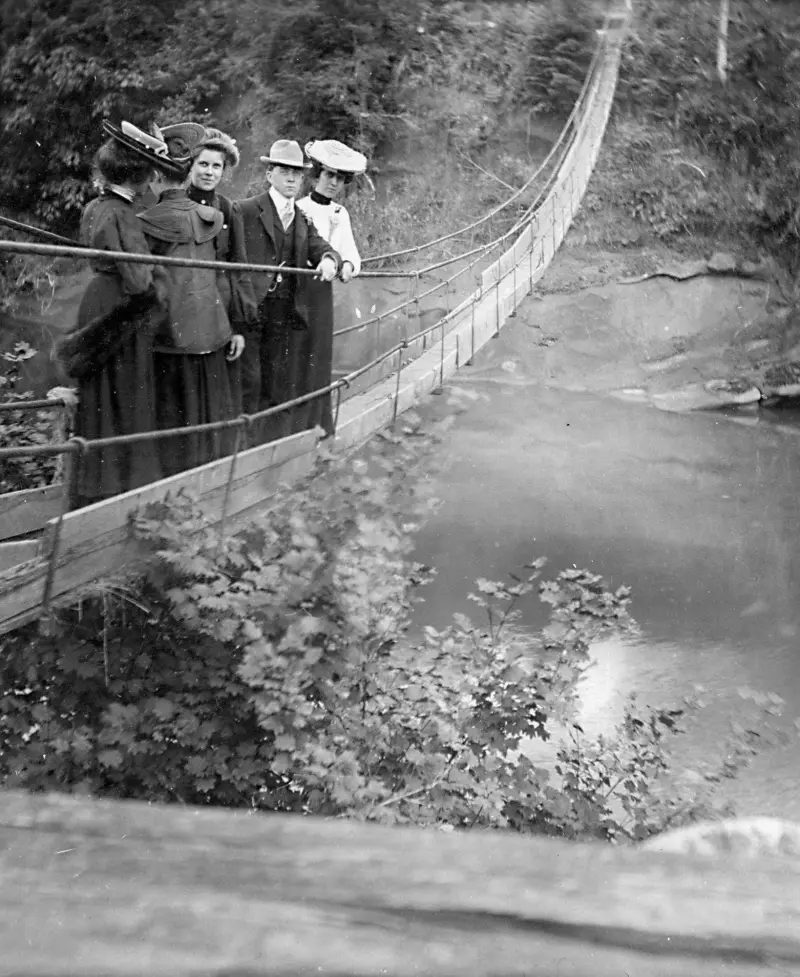 Pe Ell’s swinging bridge