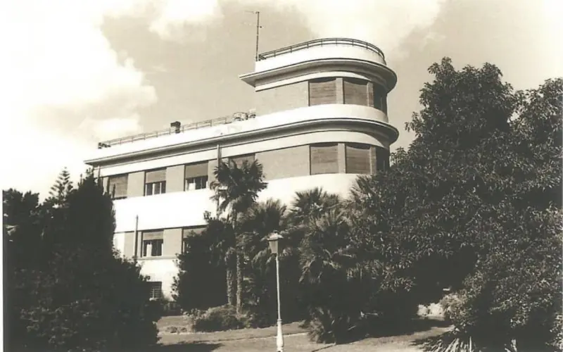 Arquitecto: Javier Goerlich.