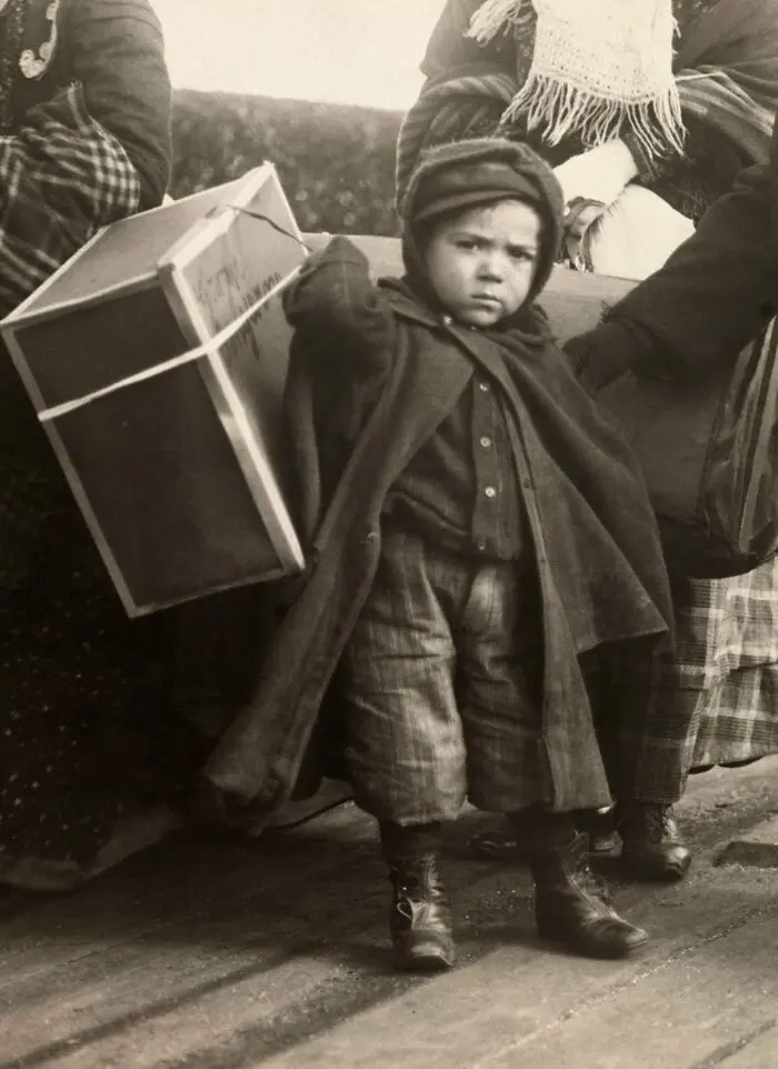 An Italian Child Arriving