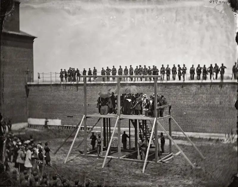 Lincoln assassination conspirators on the scaffold
