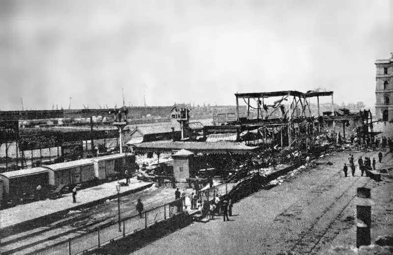 Estación Central de Buenos Aires tras el incendio 