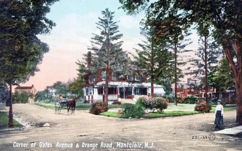 Corner of Gates Avenue & Orange Road