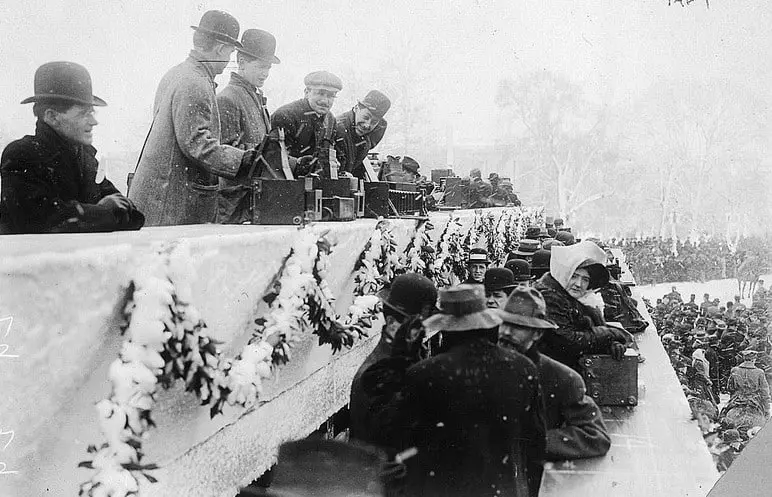 Photographers with their heavy artillery at President Taft's inauguration
