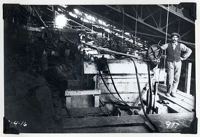 Trabajador en la mina El Teniente 