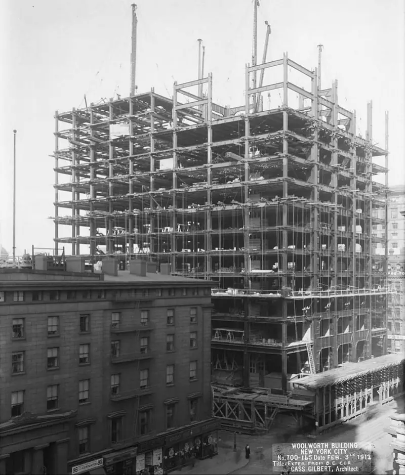 Construction of the Woolworth Building