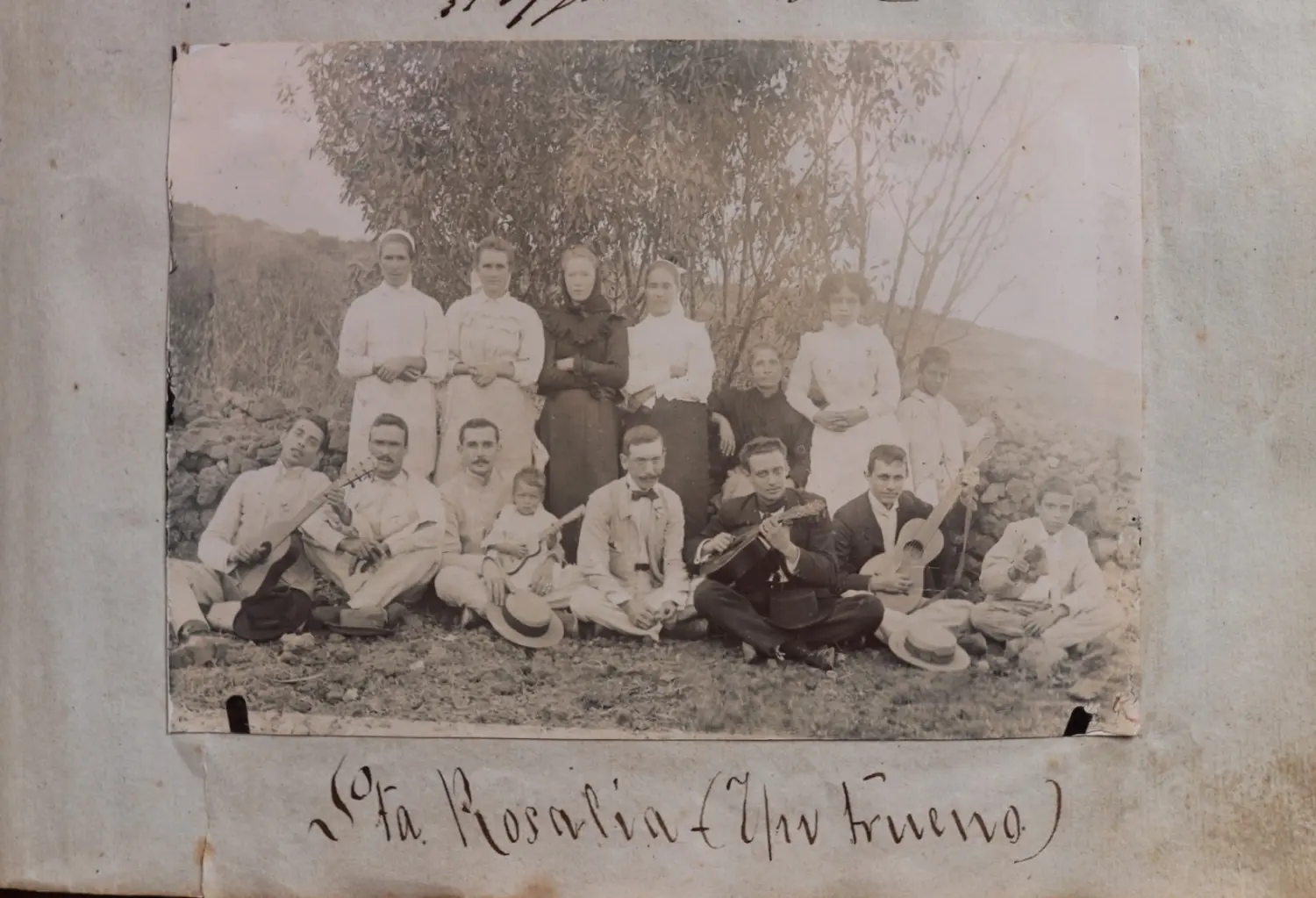 Grupo de personas en Santa Rosalía