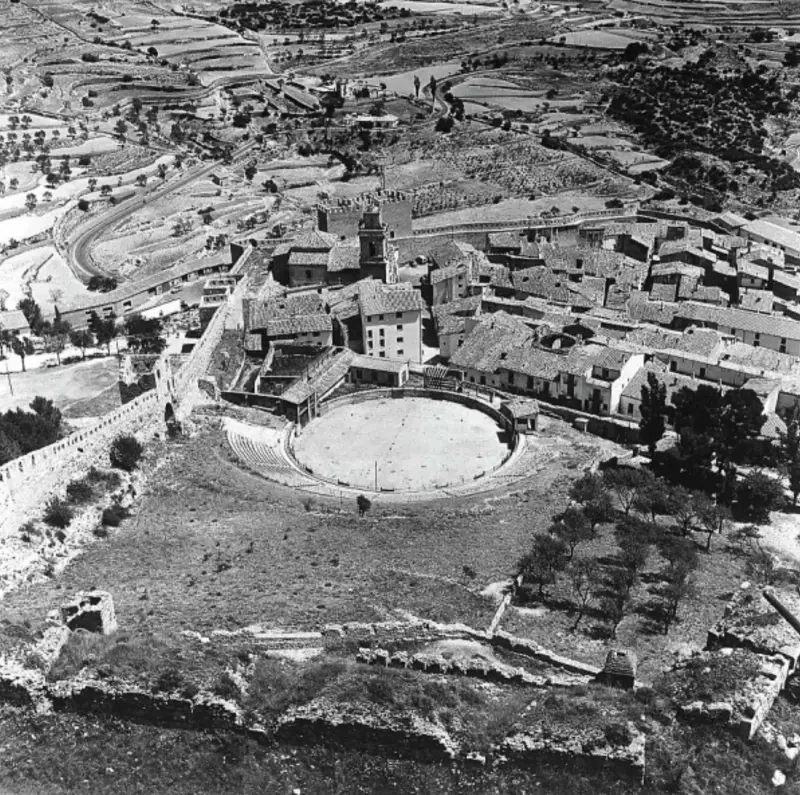 Vista panorámica aérea de la población.