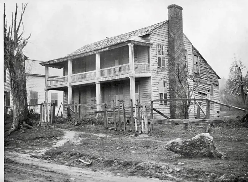 Old home of T. Robertson