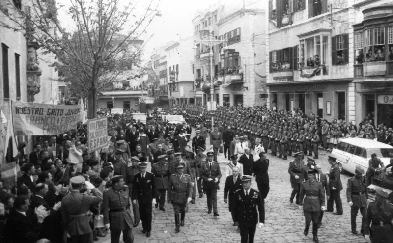 Visita del Jefe del Estado