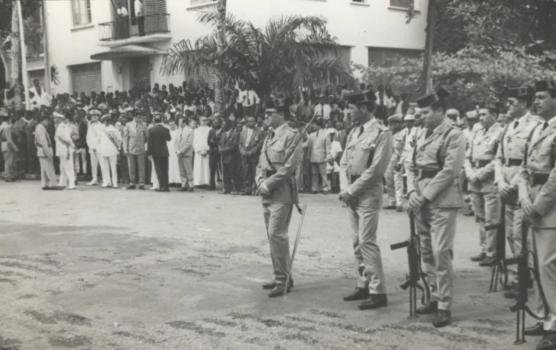 DESPEDIDA DE LAS FUERZAS ESPAÑOLAS