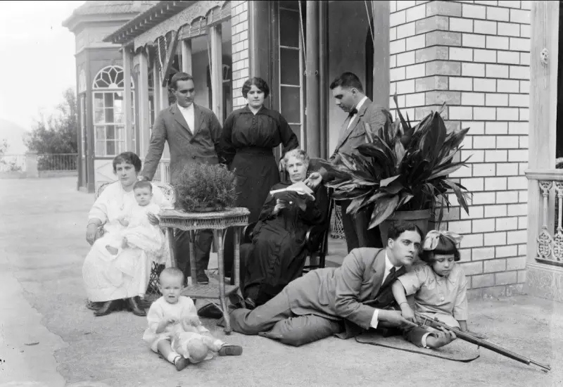 Familia Carrillo - Casa Yanes