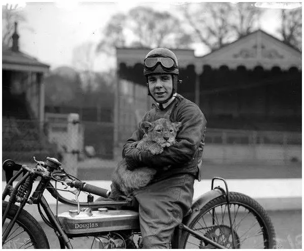 Motorcyclist Triss Shar