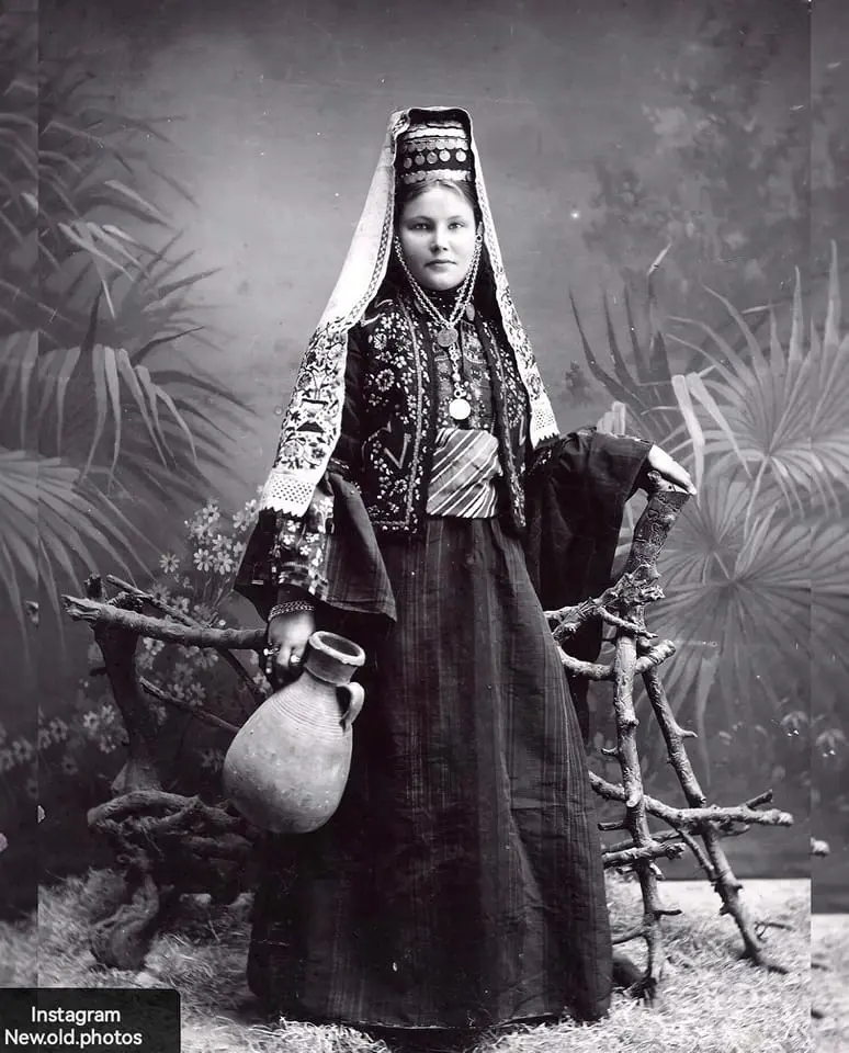 Armenian lady from Jerusalem
