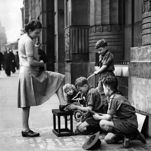 Three scouts 