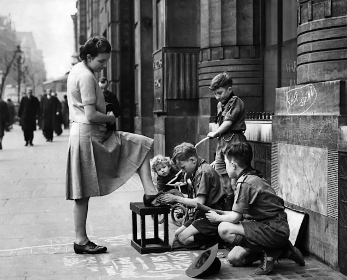 Three scouts 