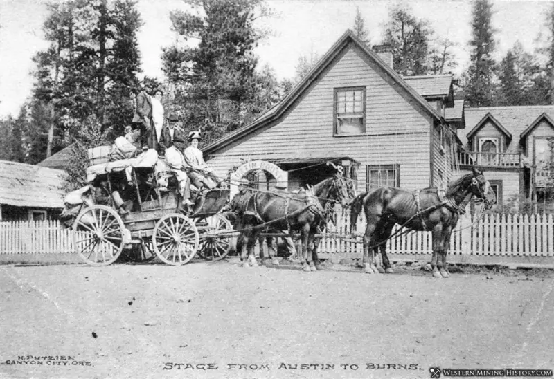 Stagecoach from Austin to Burns