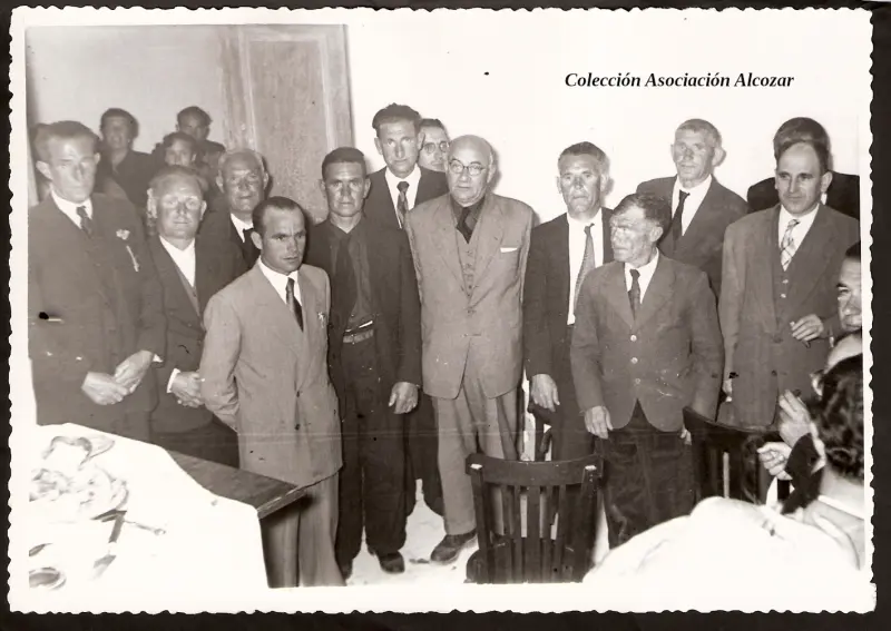 Corporación municipal y autoridades provinciales,