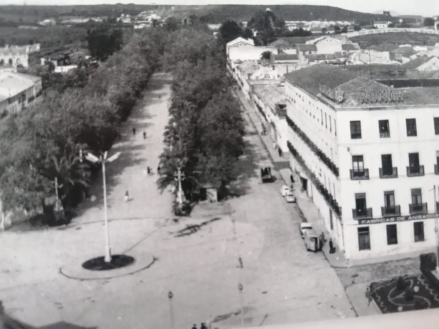 Paseo de Linarejos Paseo de Linarejos