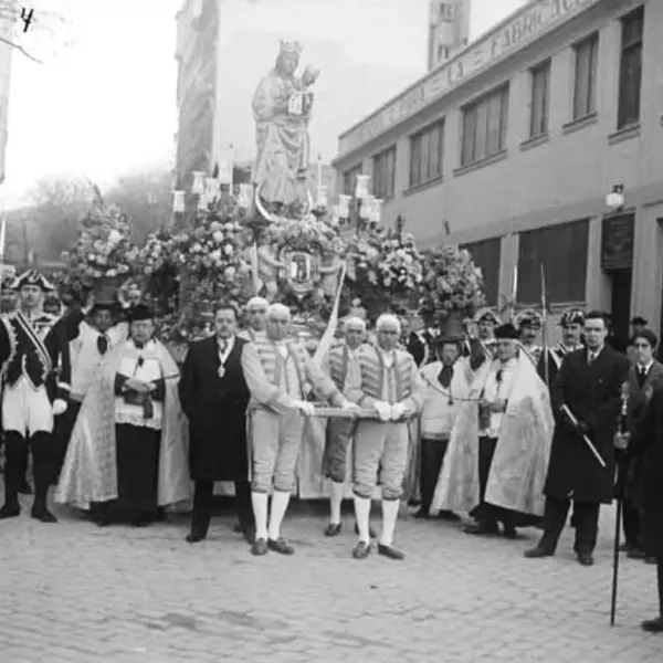 Virgen de la Almudena 