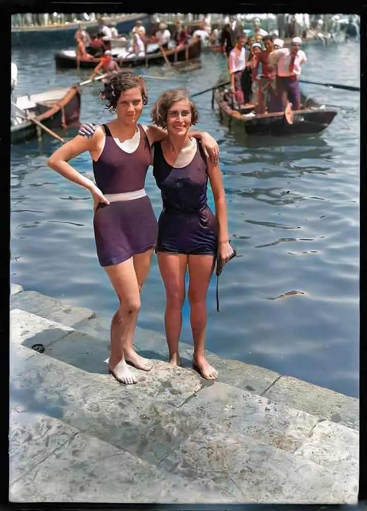 Travesía a nado del Puerto de Valencia