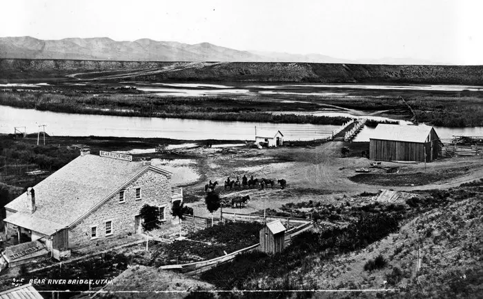 Bear River Hotel and Bear River Bridge.