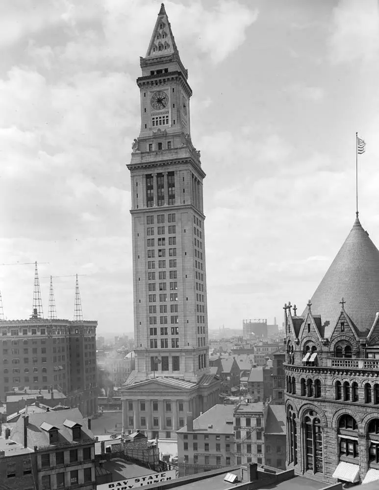 Custom House Tower