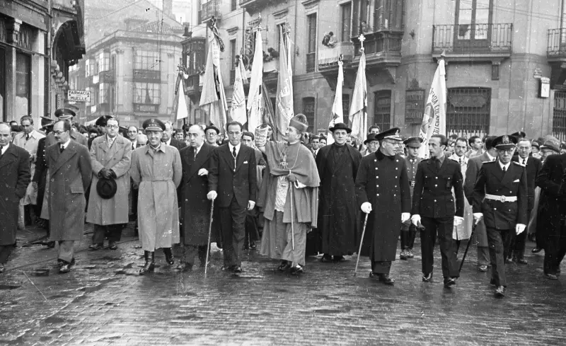 Recibimiento al obispo Benjamín de Arriba