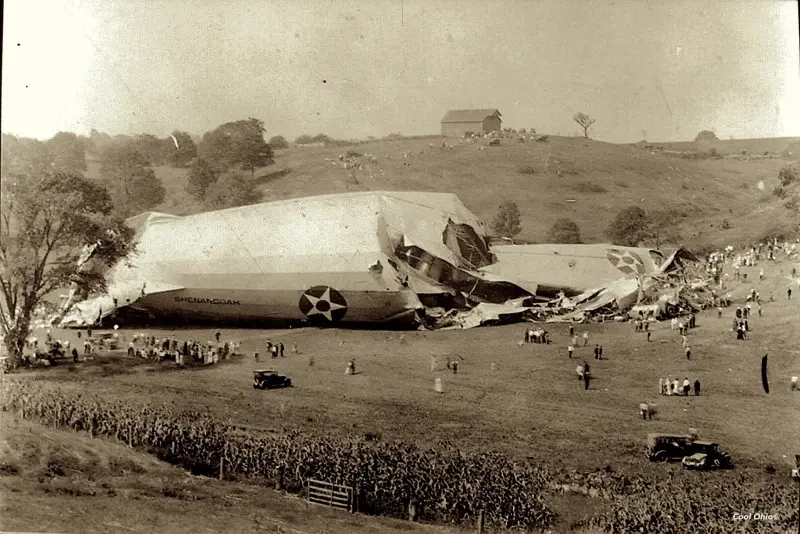 The Navy airship ZR-1