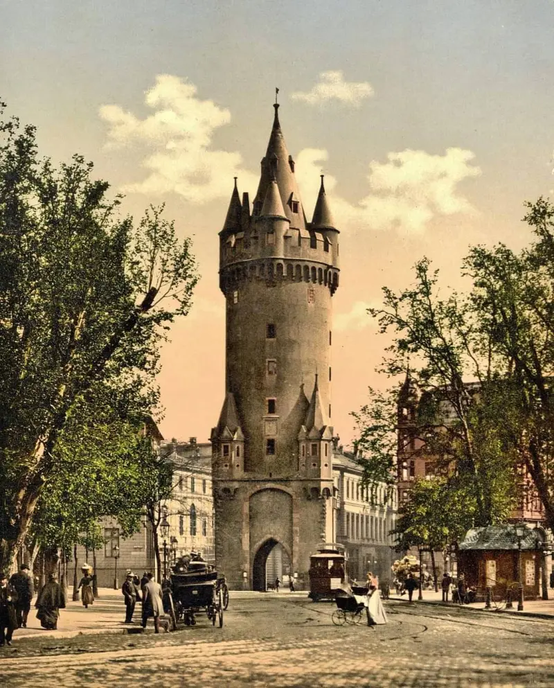 Eschenheimer Tor, ein Wahrzeichen Frankfurts