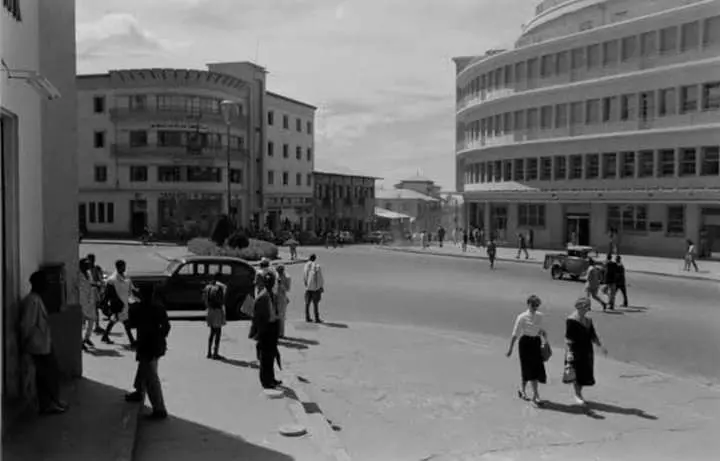 ቀናት_የ100_አመት_ፎቶዎች