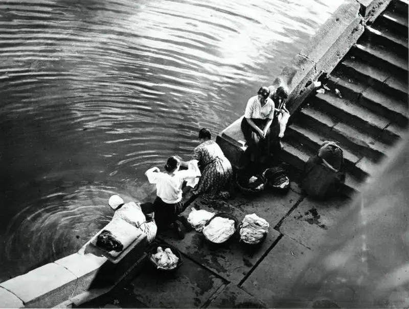 Washerwomen on the Moscow River