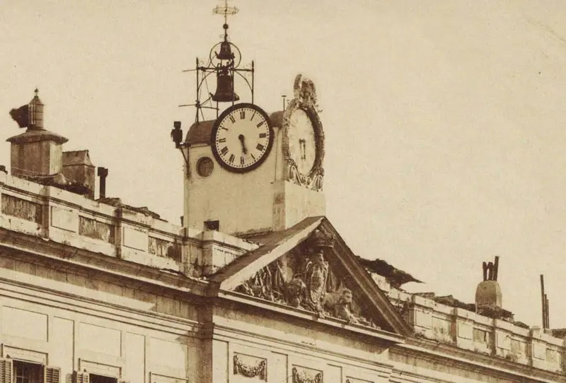 Real Casa de Correos.