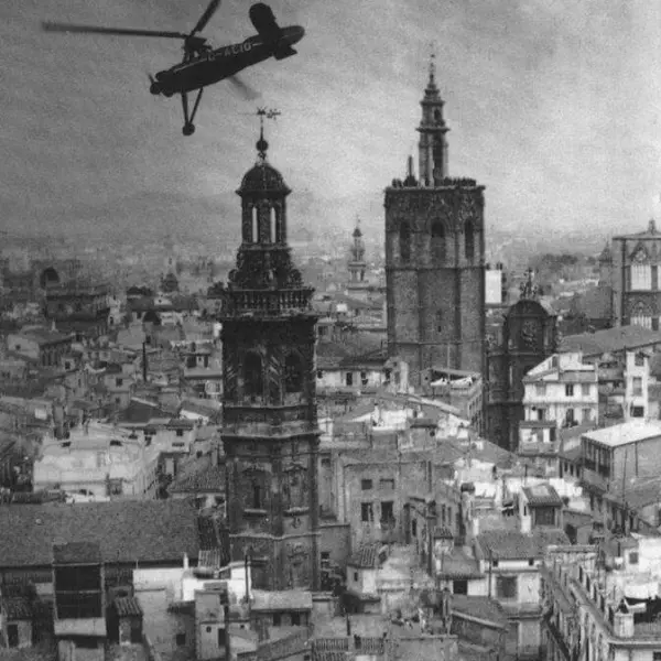 Autogiro sobre Valencia
