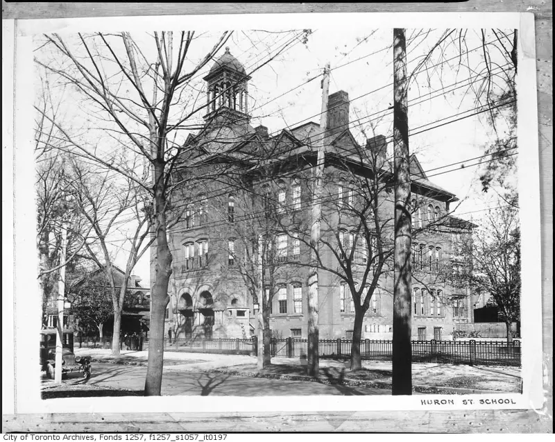 Huron Street Public School