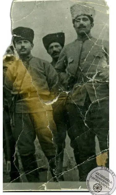 Four soldiers participating in the Battle of Sardarapat