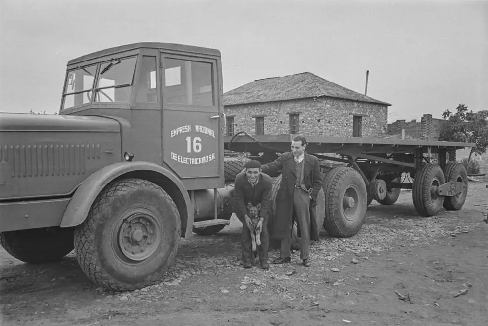 Empresa Nacional de Electricidad.