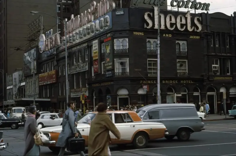 Young and Jackson’s Princes Bridge Hotel