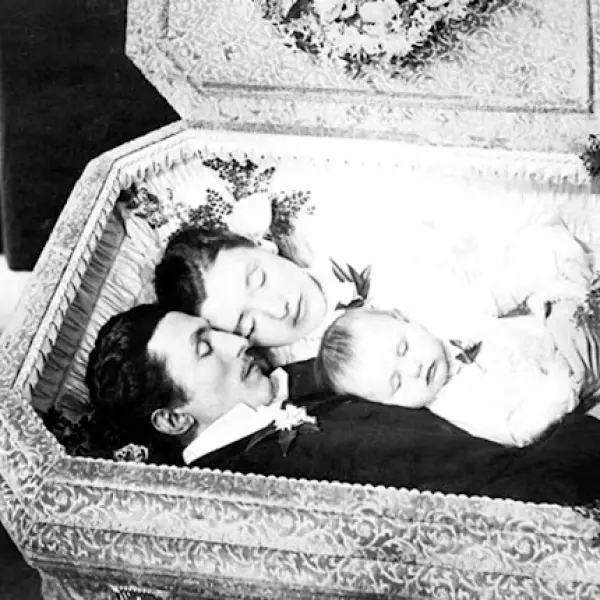 Tragic Post Mortem Picture