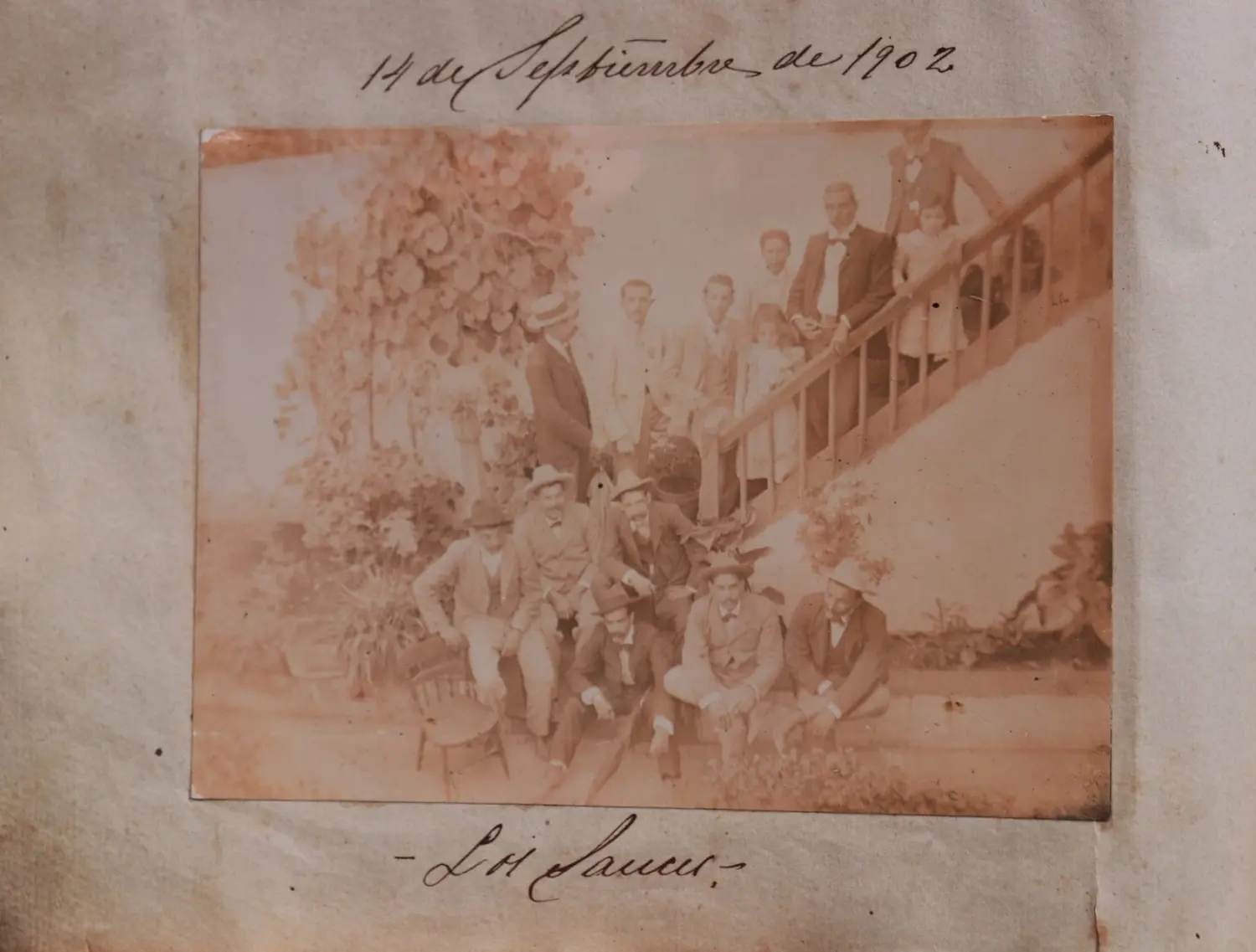 Grupo de personas en Los Sauces