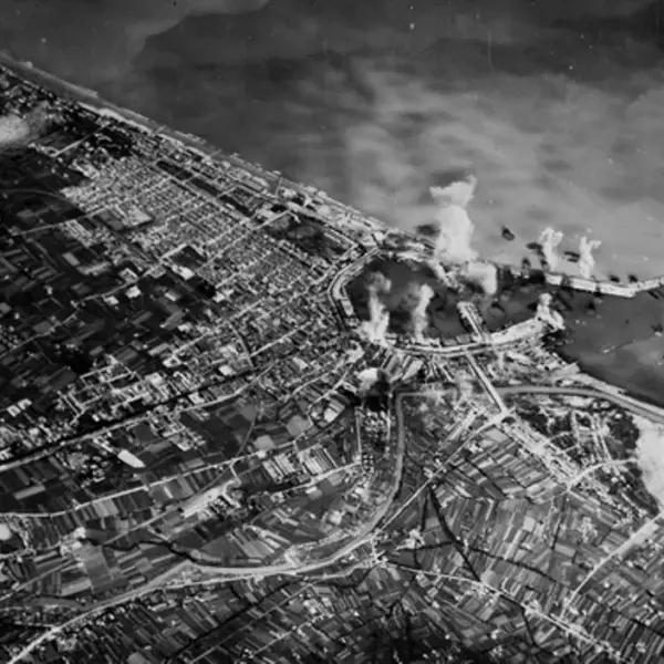 Bombardeo del puerto de València 