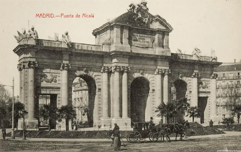 PUERTA DE ALCALÁ