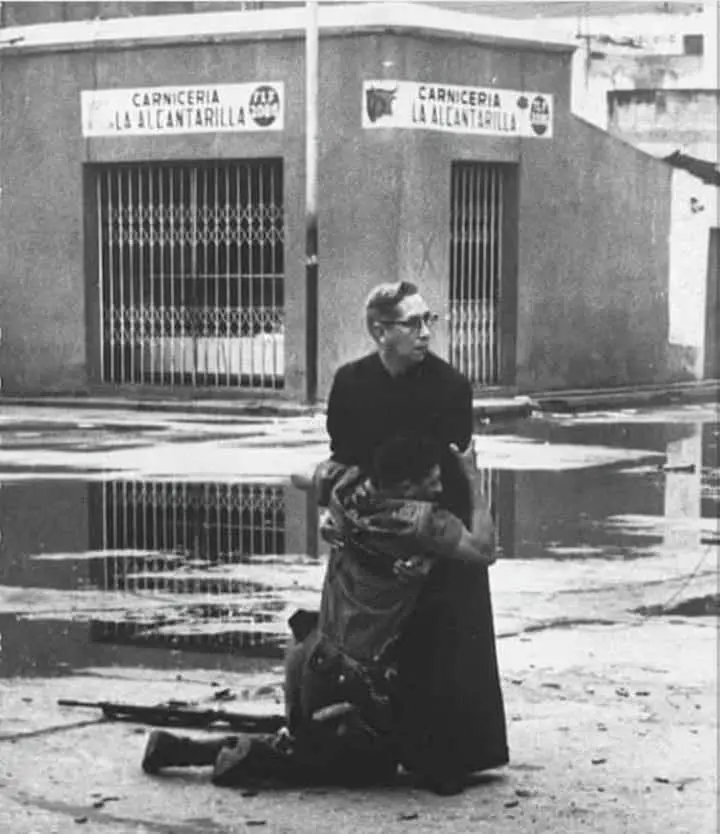 “La ayuda del padre”